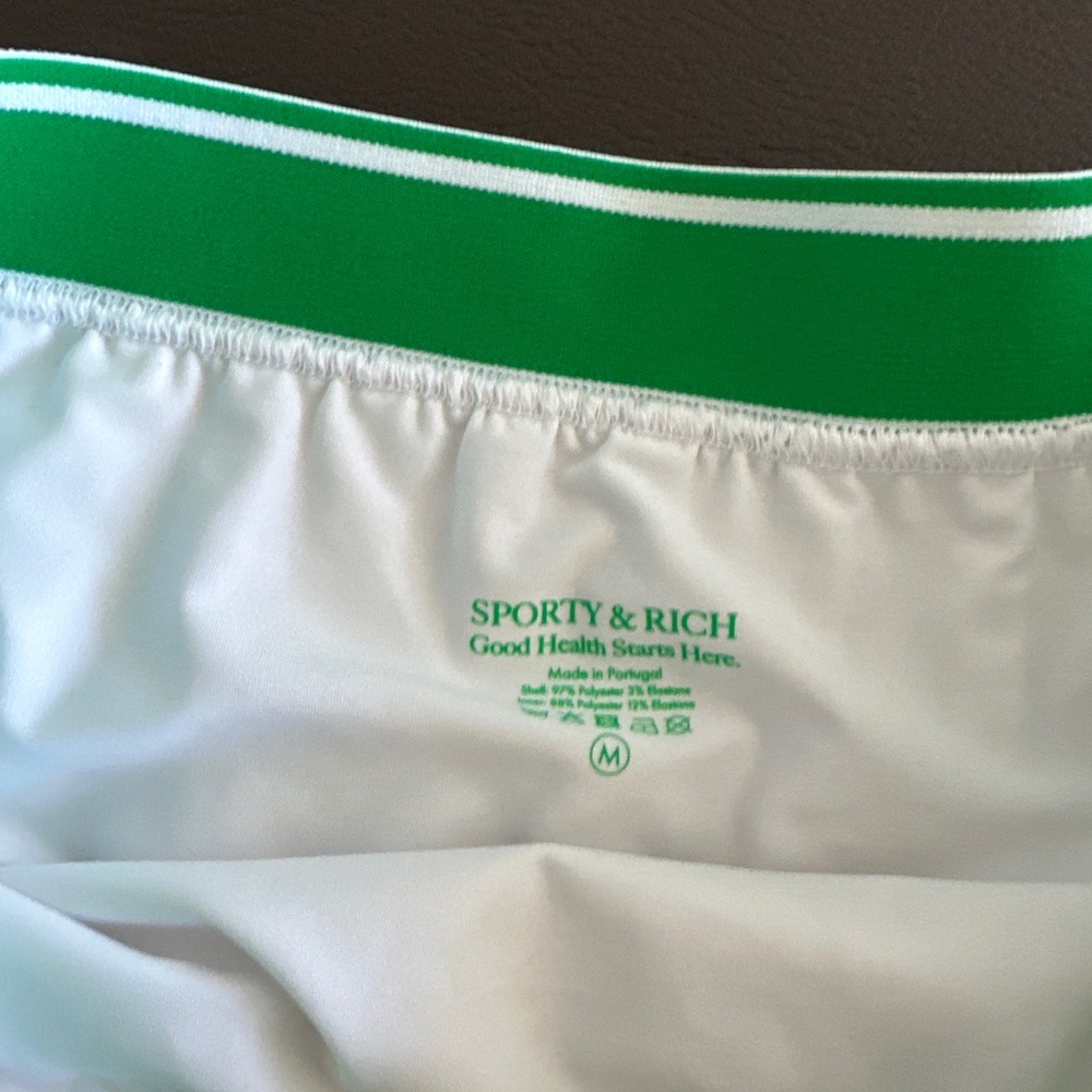 Sporty & Rich tennis skirt never won size medium
